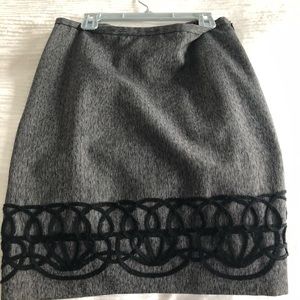 Ann Taylor loft size 2 gray skirt